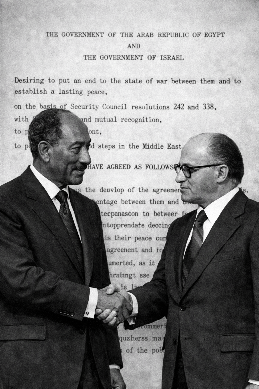 20251223_0922_Historic Handshake_simple_compose_01kd51c15setptvq2v0ppqj635